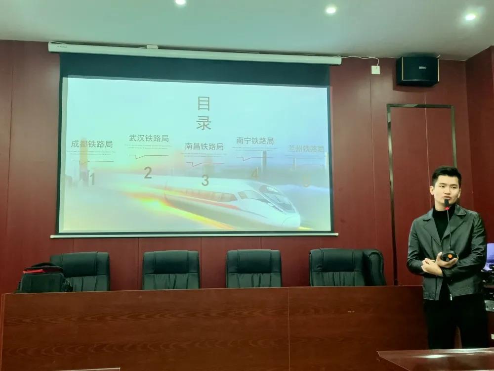 【就业新闻】||应届毕业生校园专场招聘会(图3) 【就业新闻】||应届毕业生校园专场招聘会(图3)